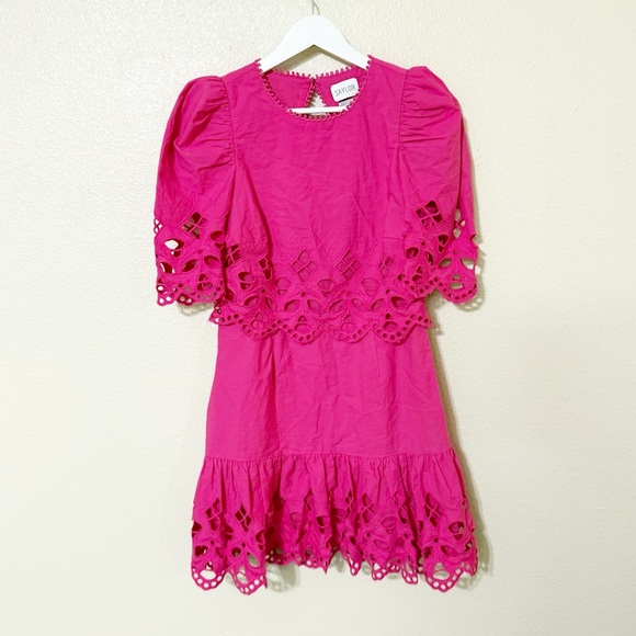 Saylor Auroette Eyelet Puff Sleeve Cotton Poplin
Dress in Hot Pink Size Medium - Picture 7 of 13